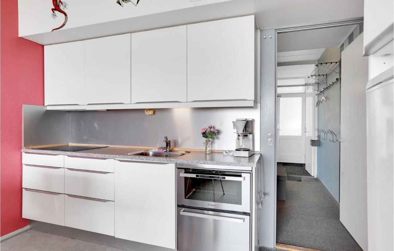 Beach Front Apartment In Fano With Wifi エクステリア 写真